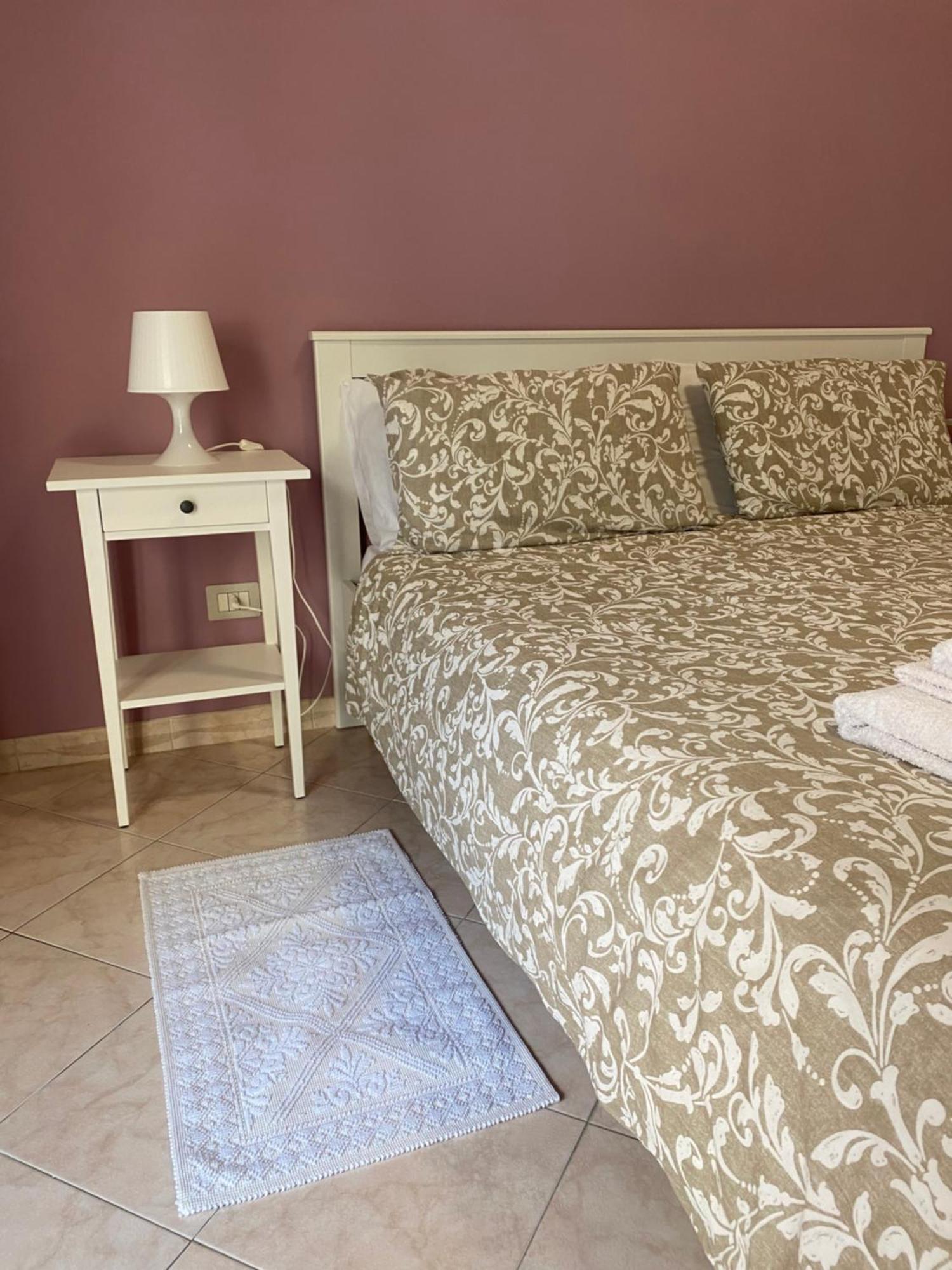 Casa Vacanze Marzia โรม ภายนอก รูปภาพ
