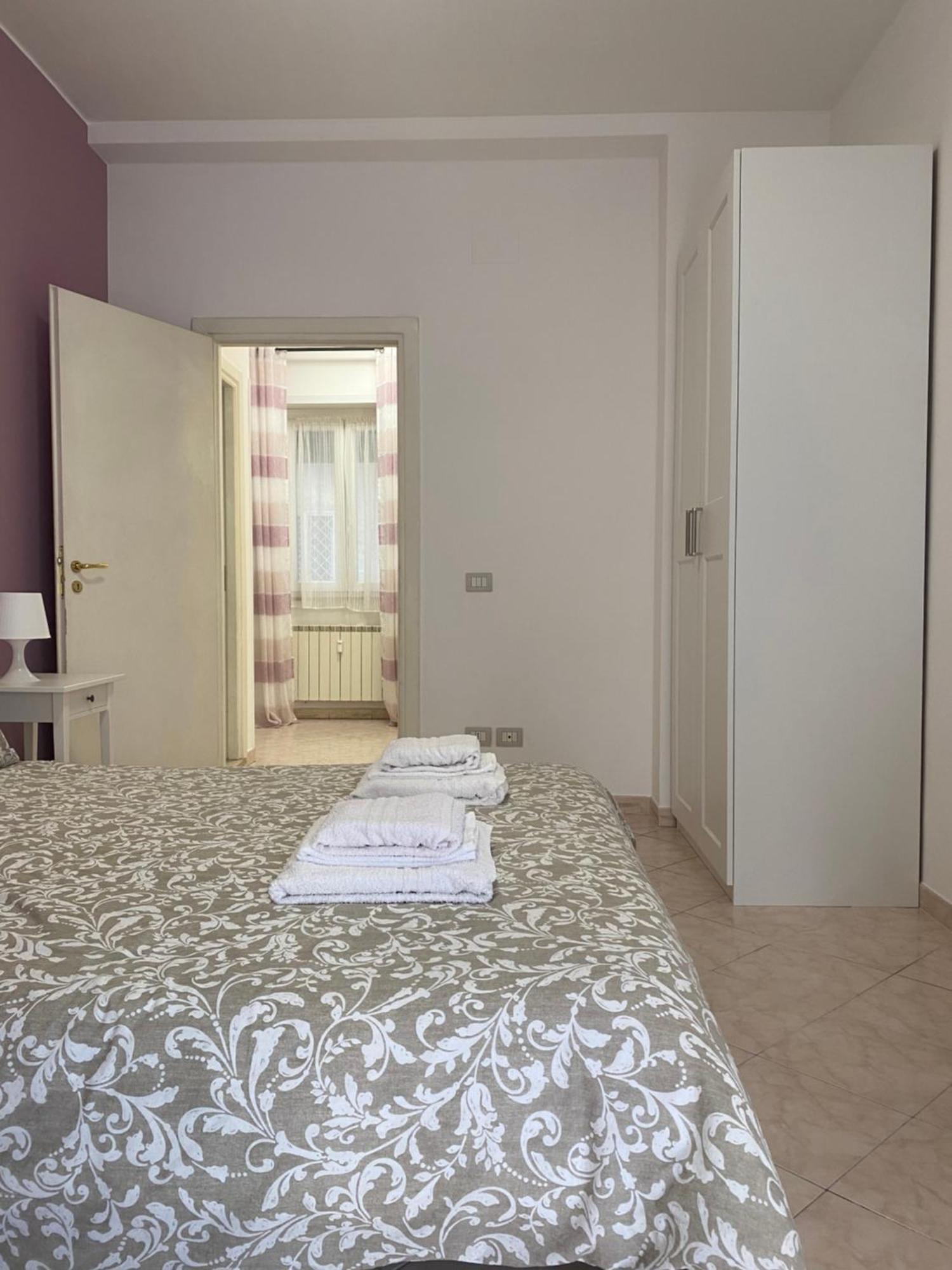 Casa Vacanze Marzia โรม ภายนอก รูปภาพ