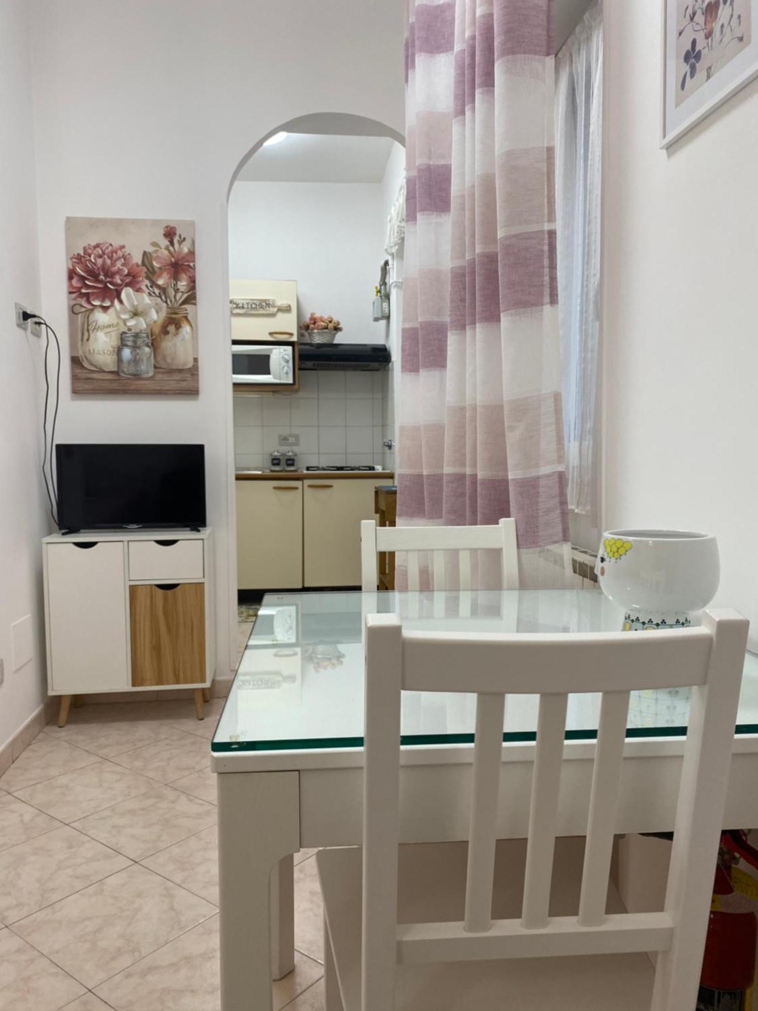 Casa Vacanze Marzia โรม ภายนอก รูปภาพ