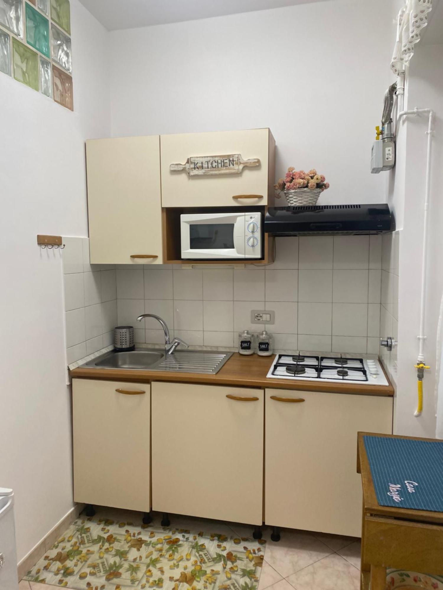 Casa Vacanze Marzia โรม ภายนอก รูปภาพ